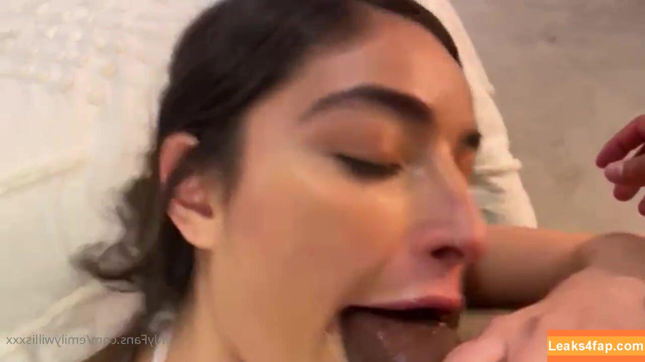 Emily Willis / emilywillisx3 / emilywillisxoxo / emilywillisxxx слитое фото фото #0109