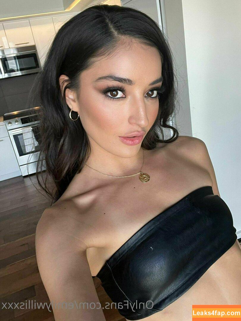 Emily Willis / emilywillisx3 / emilywillisxoxo / emilywillisxxx leaked photo photo #0264