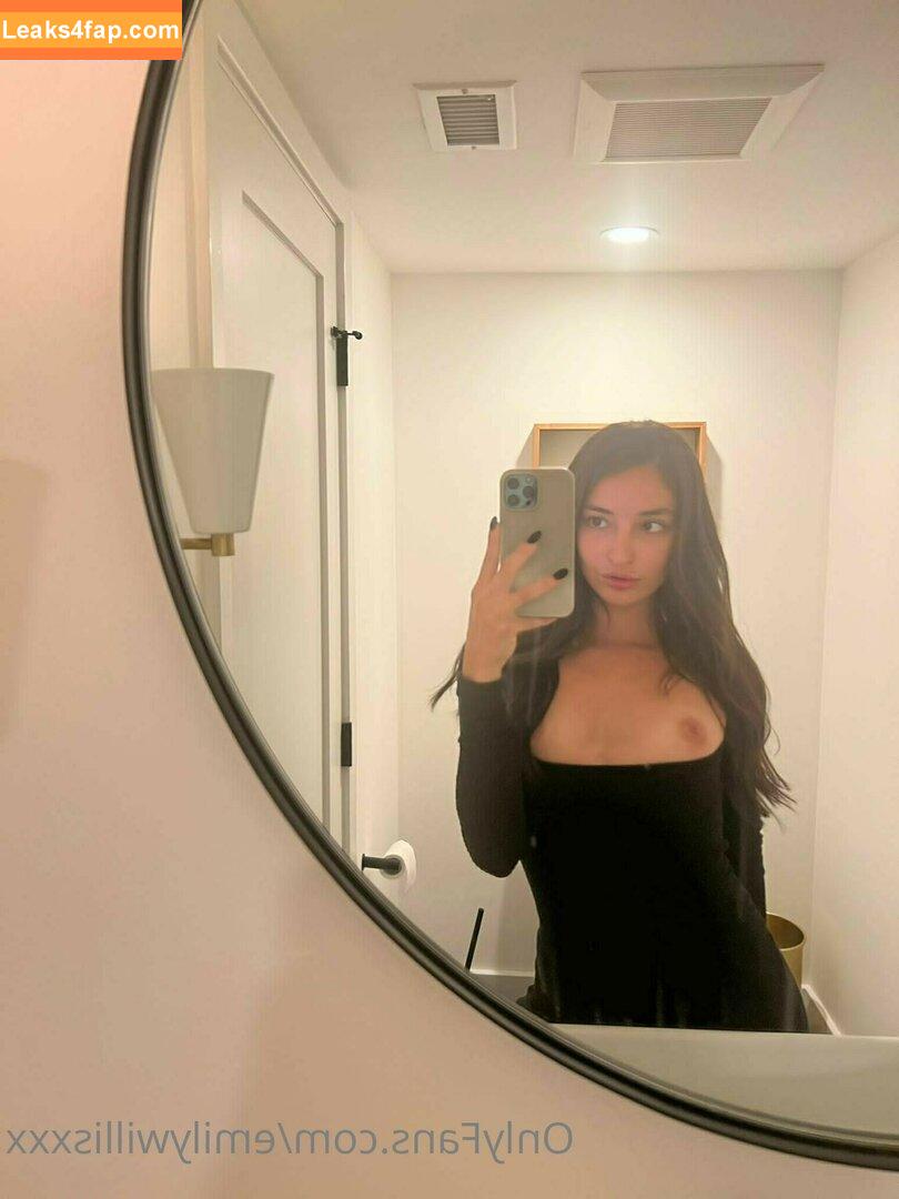 Emily Willis / emilywillisx3 / emilywillisxoxo / emilywillisxxx leaked photo photo #0327