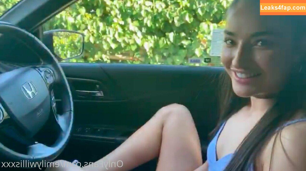 Emily Willis / emilywillisx3 / emilywillisxoxo / emilywillisxxx leaked photo photo #0517