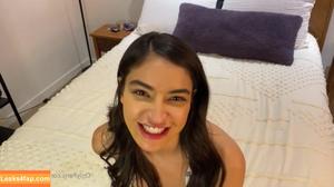 Emily Willis фото #0085