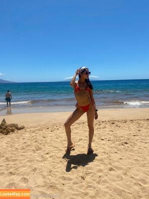 Emily Willis photo #0532