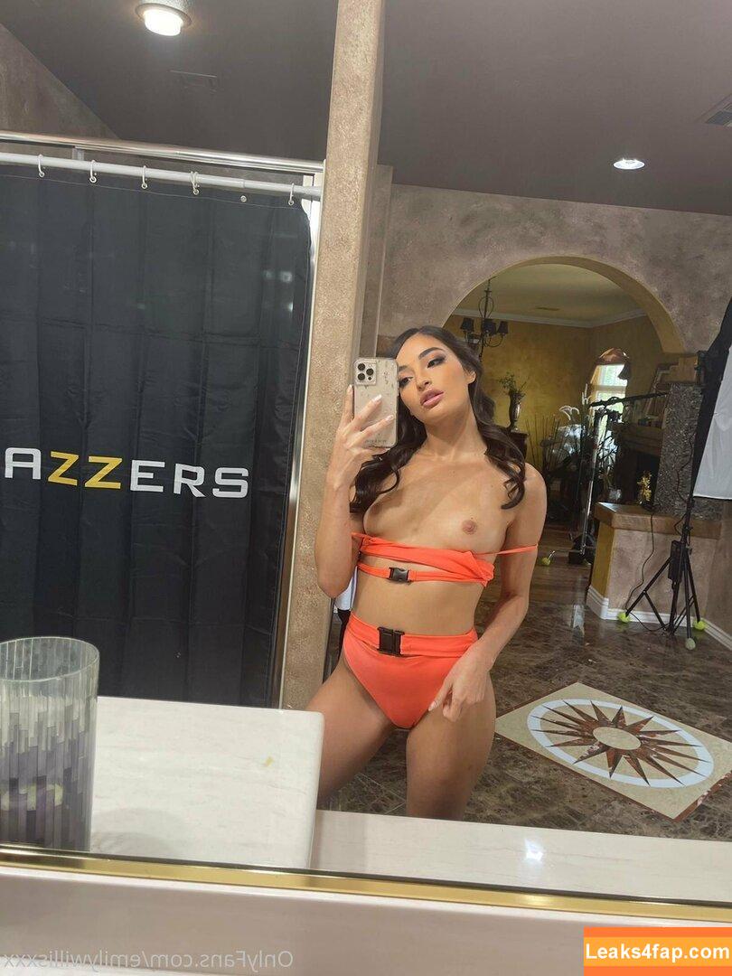 Emily Willis / emilywillisx3 / emilywillisxoxo / emilywillisxxx leaked photo photo #1122
