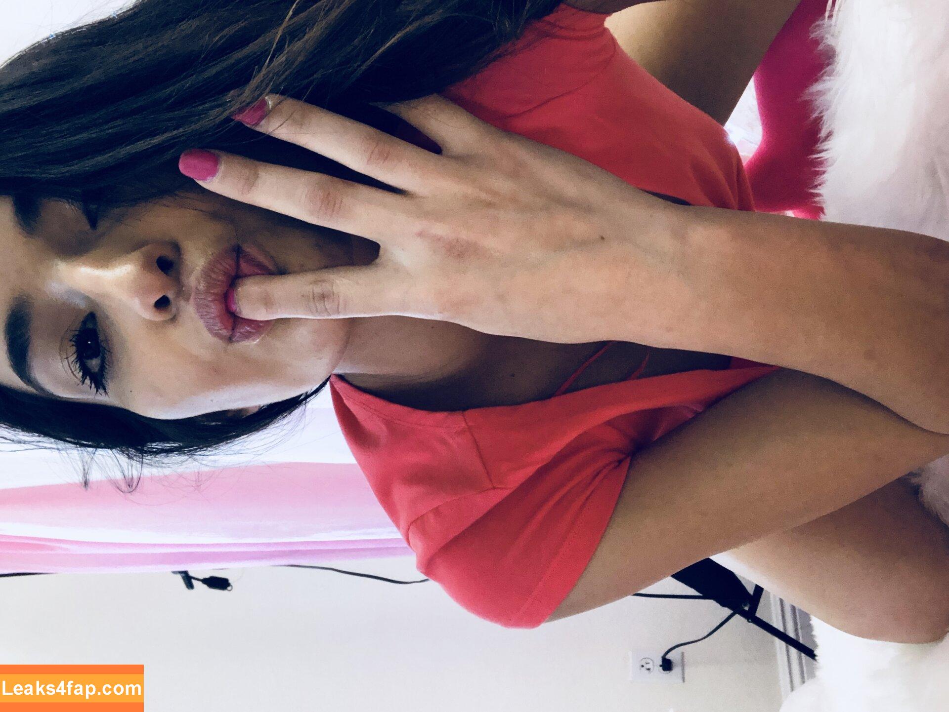 Emily Willis / emilywillisx3 / emilywillisxoxo / emilywillisxxx leaked photo photo #1342