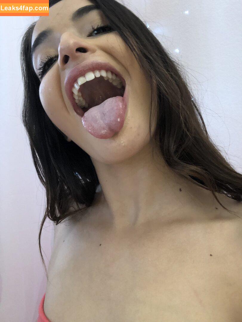 Emily Willis / emilywillisx3 / emilywillisxoxo / emilywillisxxx leaked photo photo #1360