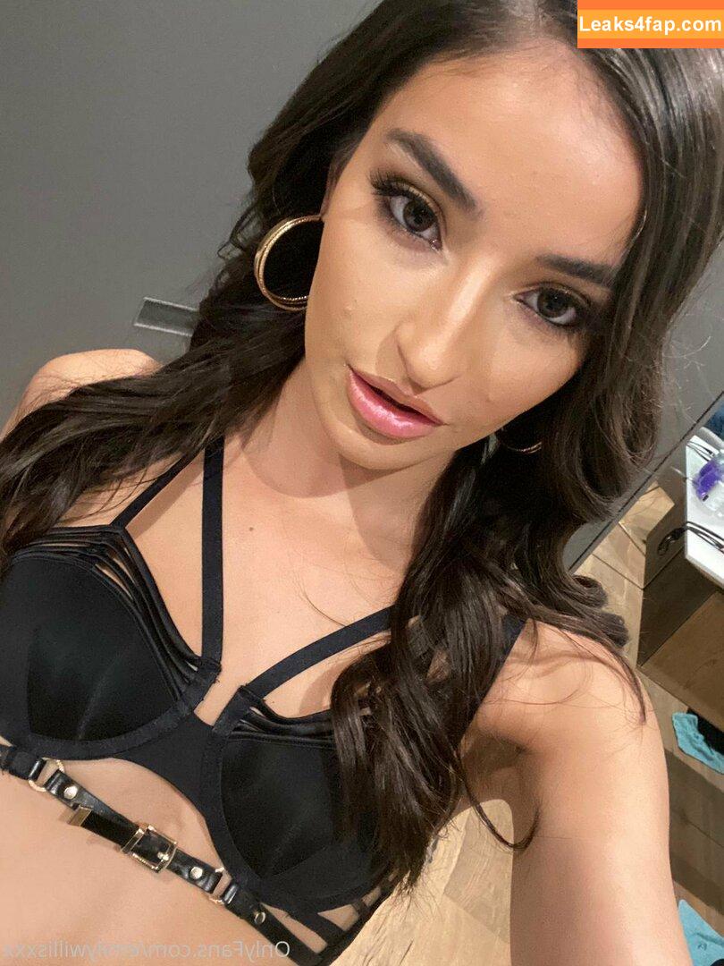 Emily Willis / emilywillisx3 / emilywillisxoxo / emilywillisxxx leaked photo photo #1389