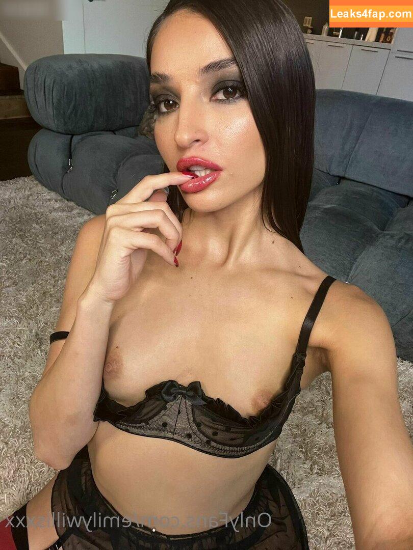 Emily Willis / emilywillisx3 / emilywillisxoxo / emilywillisxxx leaked photo photo #1868