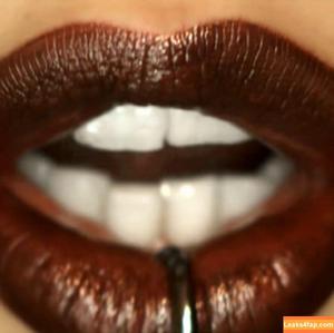 Emily Willis photo #1088