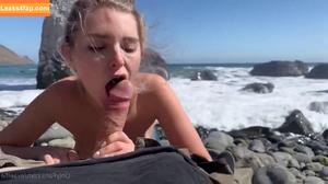 Emily Willis photo #1210