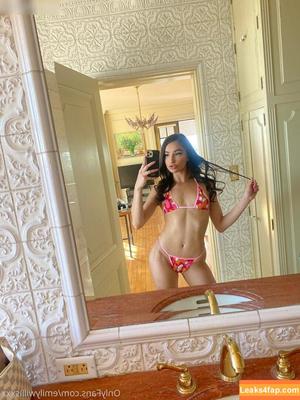 Emily Willis photo #1488