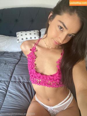 Emily Willis photo #2819