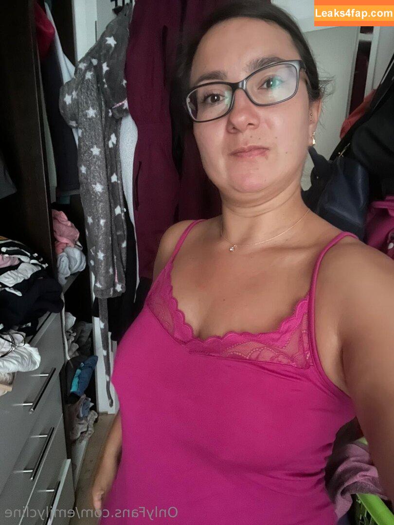 emilycline / emilycline__ leaked photo photo #0018