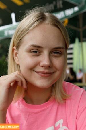 emilycutie photo #0018