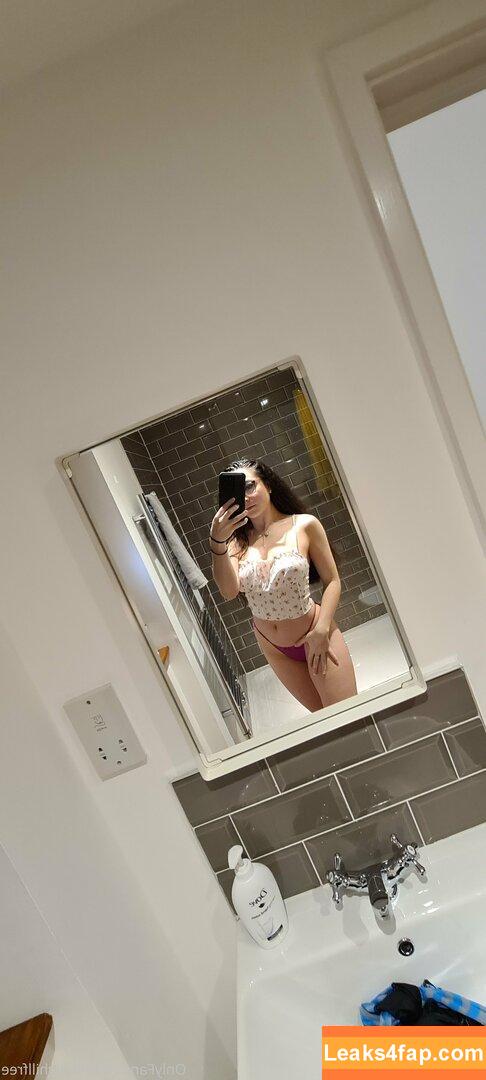 emilyhillfree / emilyhillxoxo leaked photo photo #0019