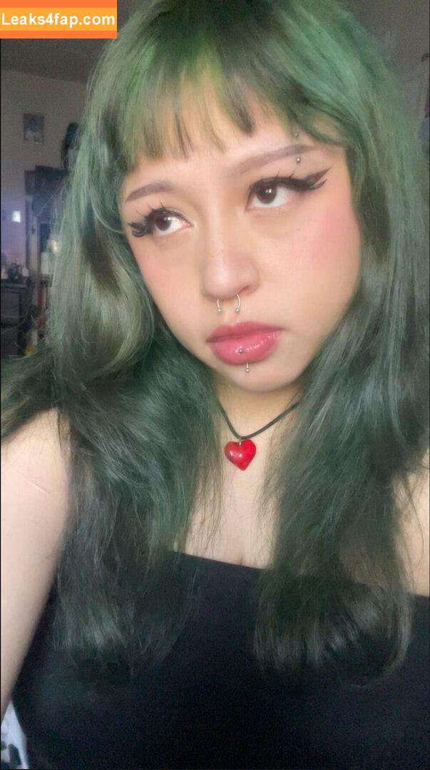 Emilylikestwice / 500daysofsunburns leaked photo photo #0004