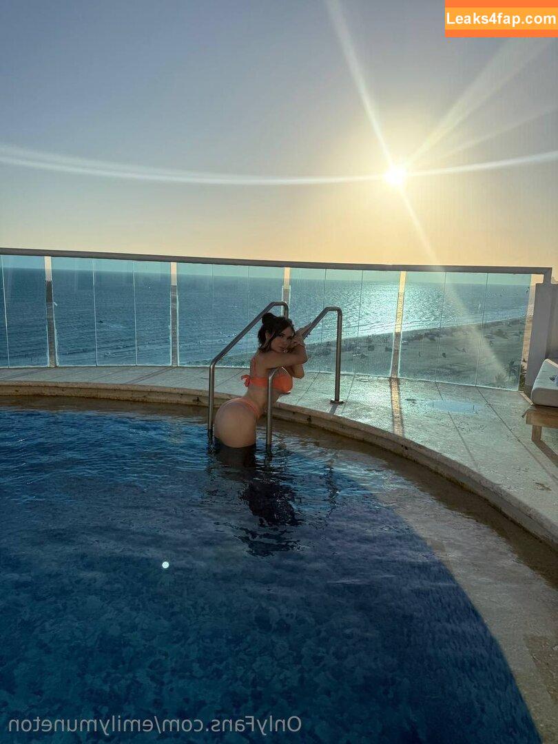 emilymuneton / munetonemily leaked photo photo #0001