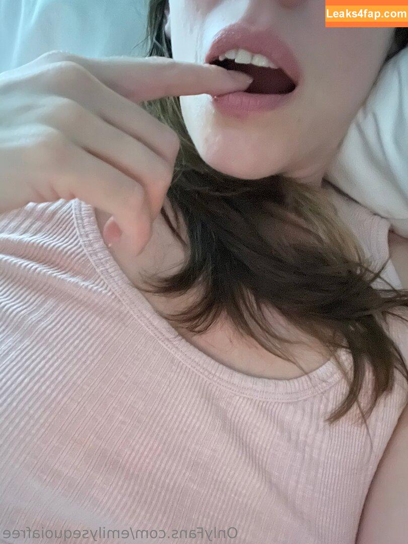 emilysequoiafree / emilysequoia leaked photo photo #0103