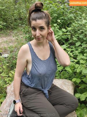 emilyuncoveredfree photo #0006