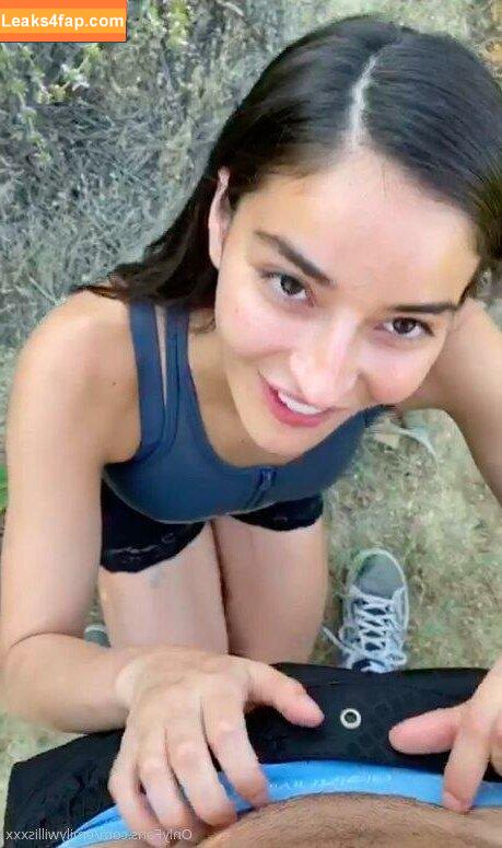 emilywillisxxx / emilywillisxx leaked photo photo #0026