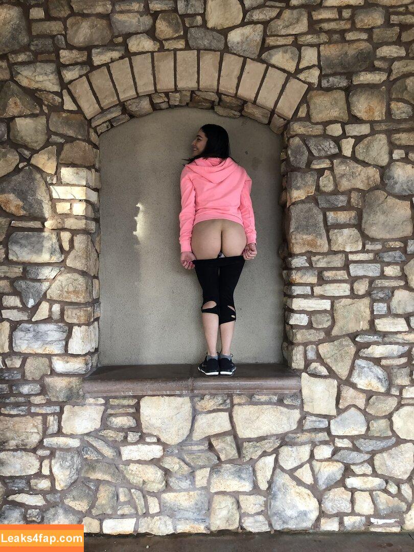 emilywillisxxx / emilywillisxx leaked photo photo #0063