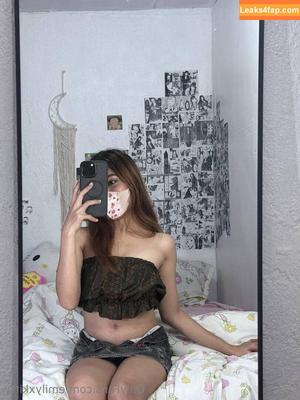 emilyxkitty photo #0009