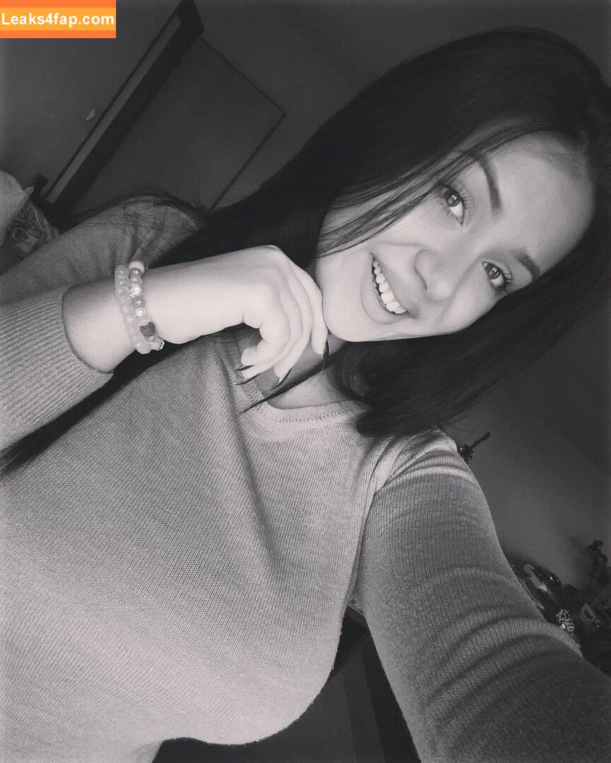 Emina Jahi / emiinajahic leaked photo photo #0032