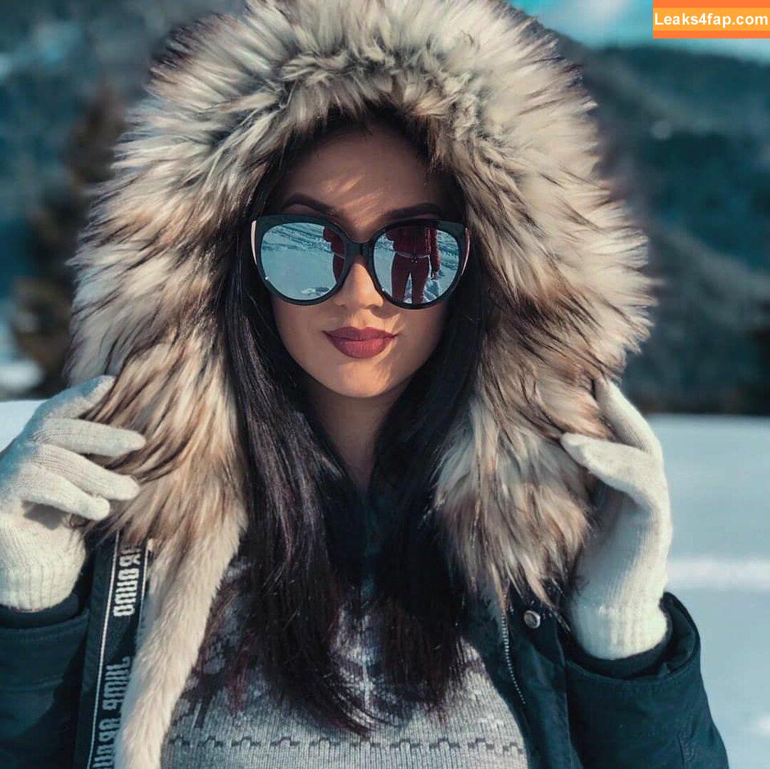 Emina Jahi / emiinajahic leaked photo photo #0064