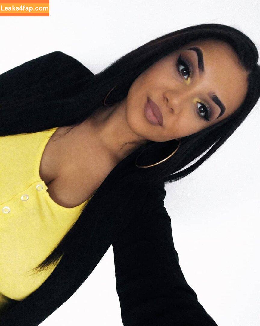 Emina Jahi / emiinajahic leaked photo photo #0070