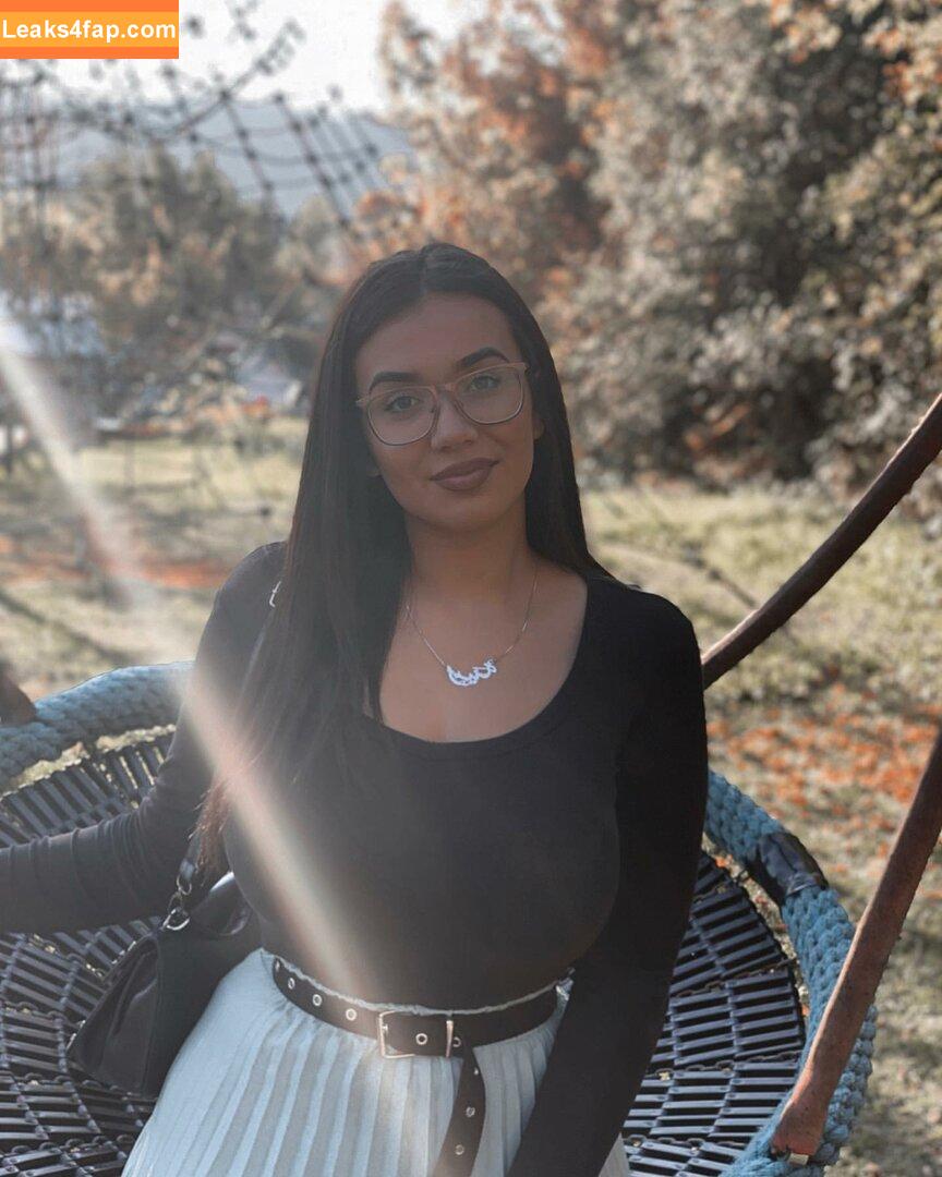 Emina Jahi / emiinajahic leaked photo photo #0092