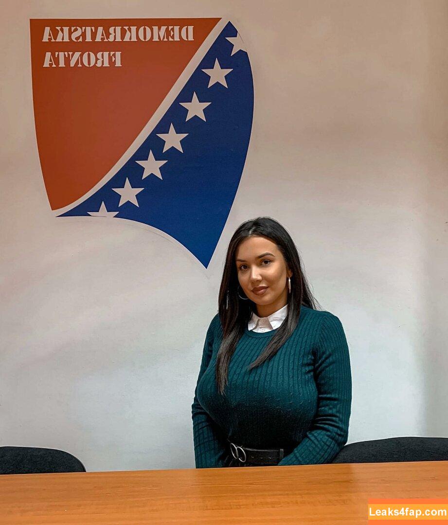 Emina Jahi / emiinajahic leaked photo photo #0161