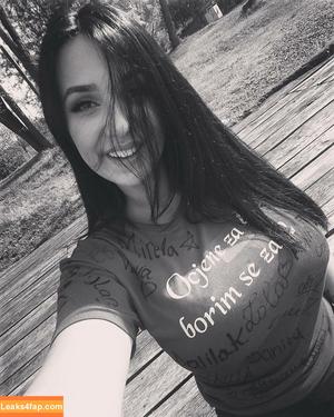 Emina Jahi photo #0011