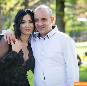 Emina Jahi photo #0014