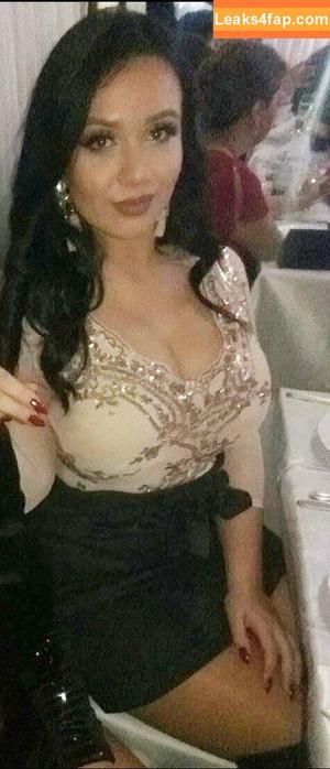 Emina Jahi photo #0019