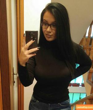 Emina Jahi photo #0033