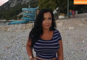 Emina Jahi photo #0036