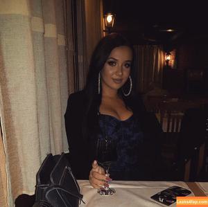 Emina Jahi photo #0053