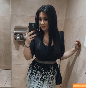 Emina Jahi photo #0069