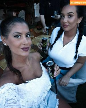 Emina Jahi photo #0071