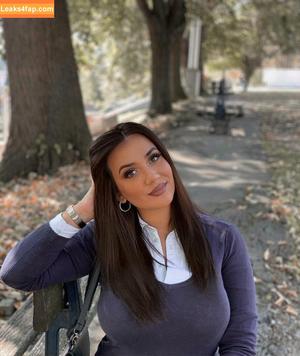 Emina Jahi photo #0088