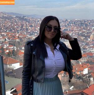 Emina Jahi photo #0124