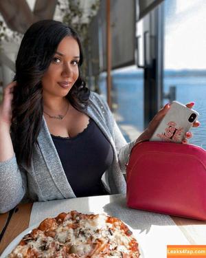 Emina Jahi photo #0132