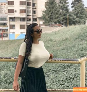 Emina Jahi photo #0144