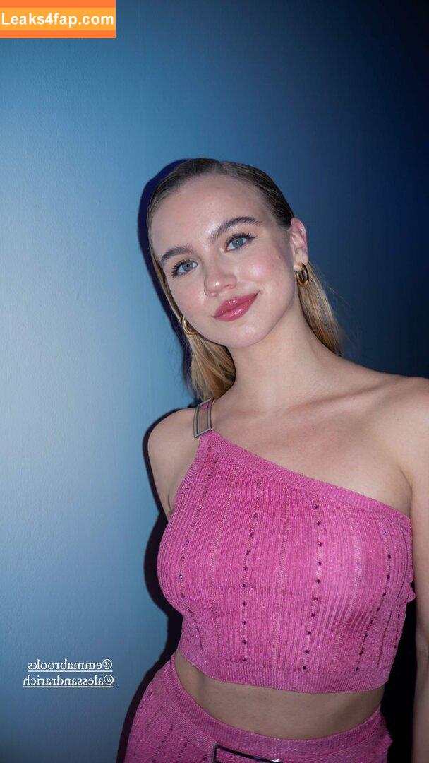 Emma Brooks / emma_brooks / emmabrooks / emmabrooksmcallister leaked photo photo #0100