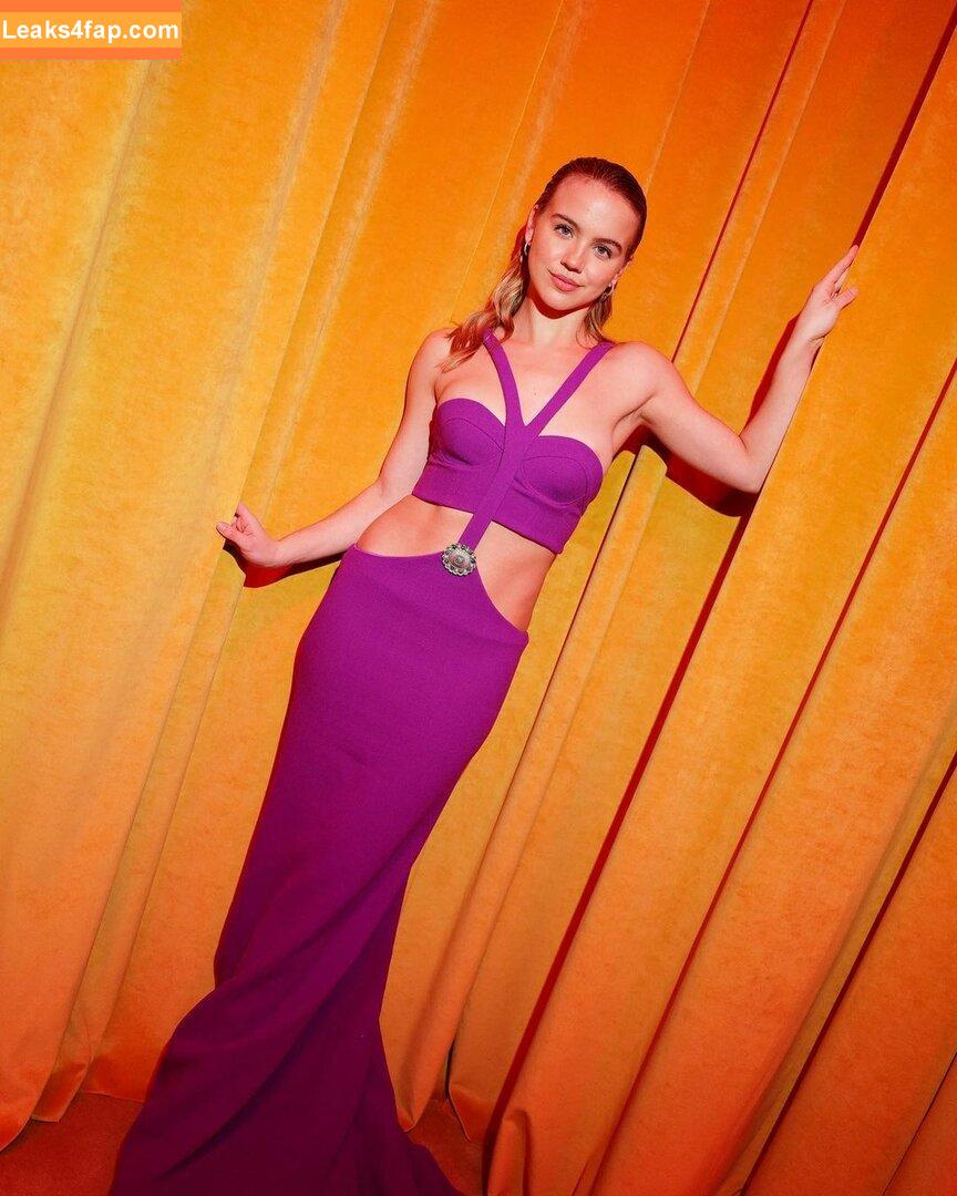 Emma Brooks / emma_brooks / emmabrooks / emmabrooksmcallister leaked photo photo #0118