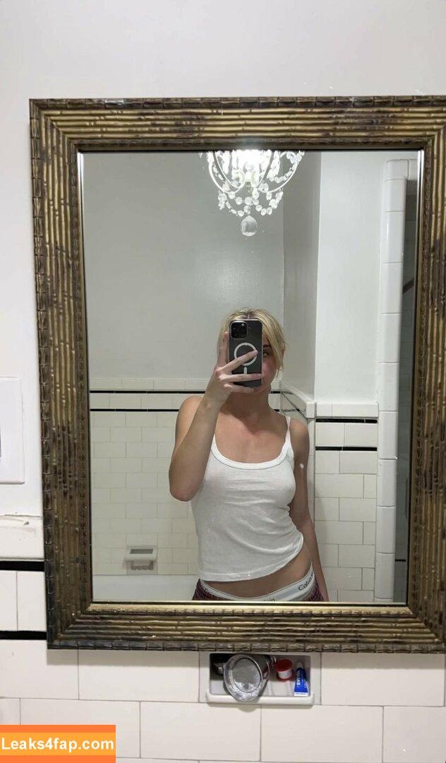 Emma Brooks / emma_brooks / emmabrooks / emmabrooksmcallister leaked photo photo #0138