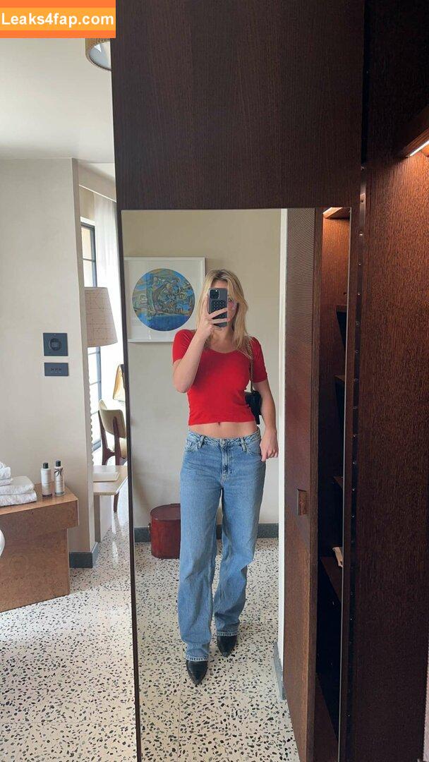 Emma Brooks / emma_brooks / emmabrooks leaked photo photo #0189