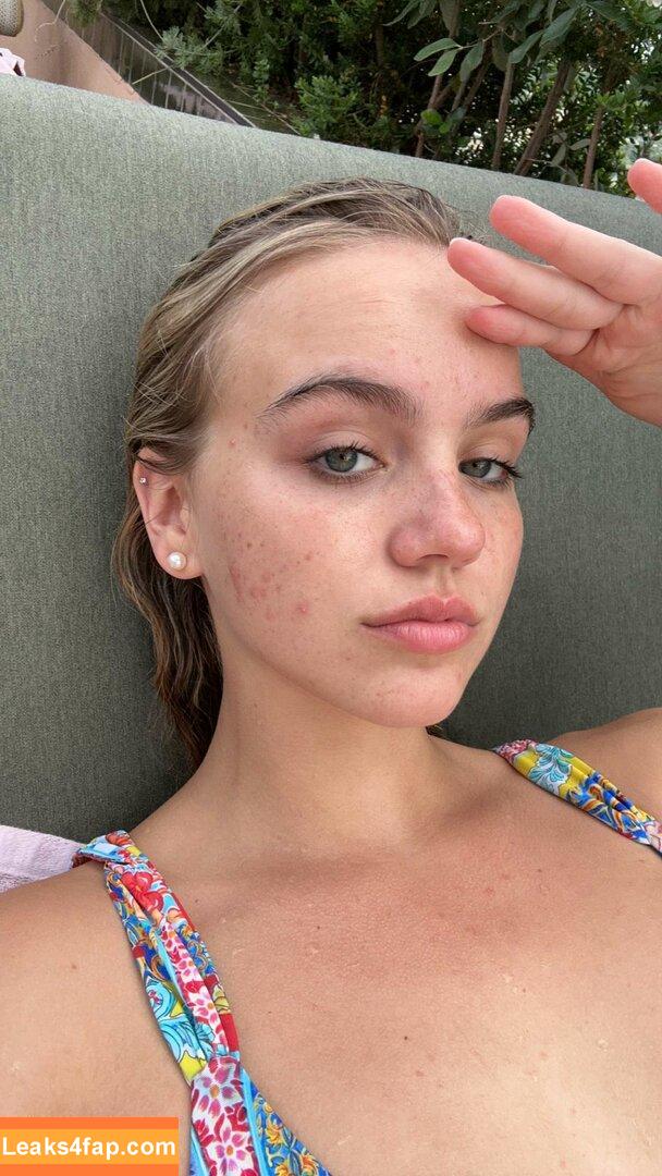 Emma Brooks / emma_brooks / emmabrooks leaked photo photo #0190