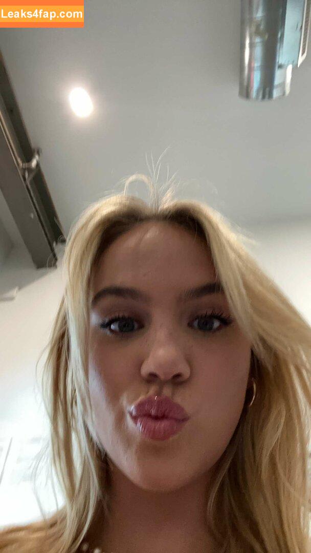 Emma Brooks / emma_brooks / emmabrooks leaked photo photo #0211