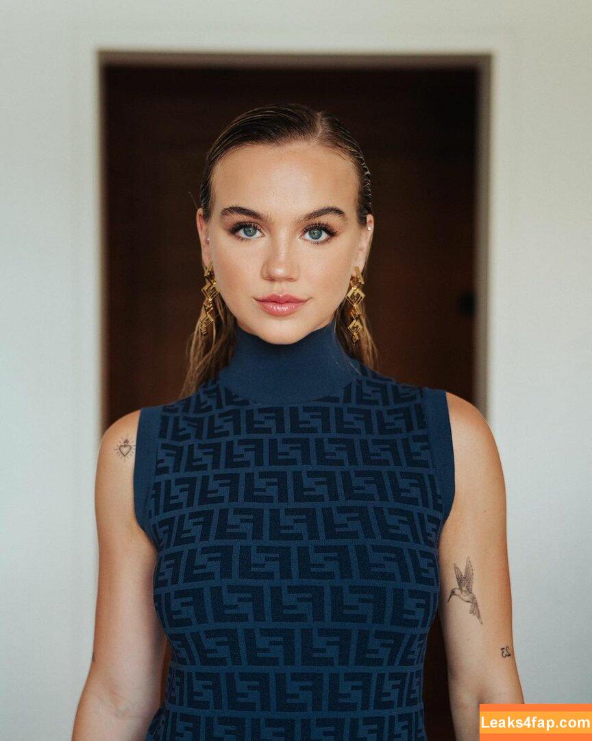 Emma Brooks / emma_brooks / emmabrooks leaked photo photo #0237