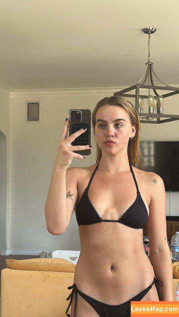 Emma Brooks / emma_brooks / emmabrooks leaked photo photo #0253